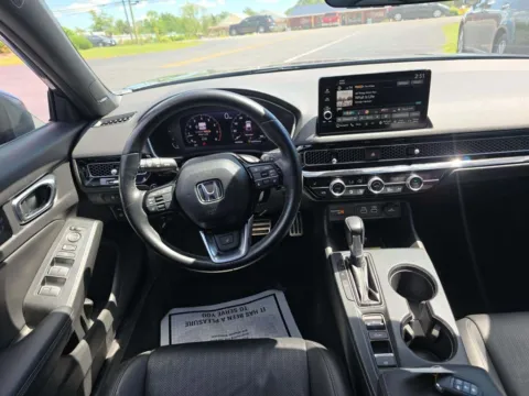 More photos of 2022 Honda Civic Sport Touring at Twins Buick GMC, OH