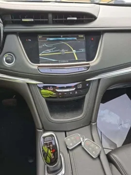 More photos of 2019 Cadillac XT5 Luxury at Twins Buick GMC, OH