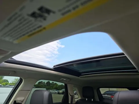 Photos of 2019 Cadillac XT5 Luxury for sale in Columbus, OH at Twins Buick GMC