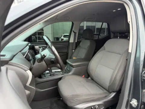 Another view of 2018 Chevrolet Traverse LT for sale in Columbus, OH at Twins Buick GMC