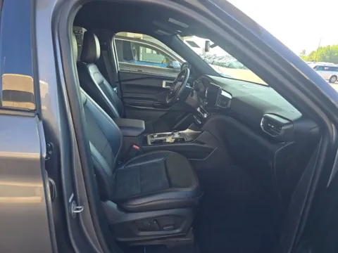 More photos of 2023 Ford Explorer ST-Line at Twins Buick GMC, OH