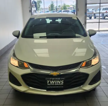 More photos of 2019 Chevrolet Cruze LS at Twins Buick GMC, OH