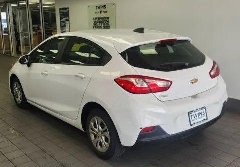 More photos of 2019 Chevrolet Cruze LS at Twins Buick GMC, OH