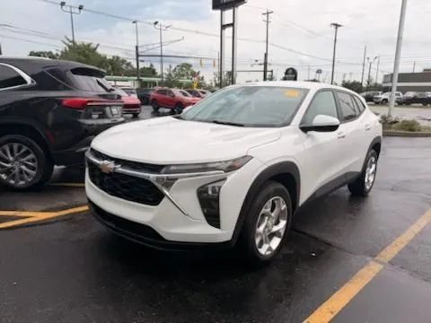Photos of 2024 Chevrolet Trax LS for sale in Columbus, OH at Twins Buick GMC
