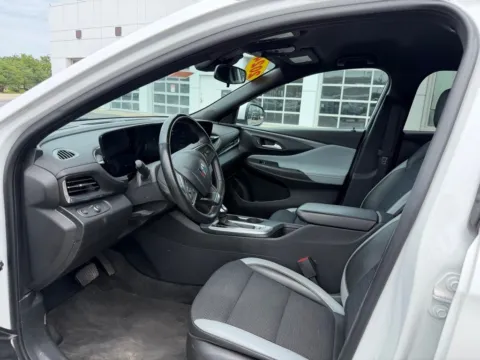 More photos of 2024 Buick Envista Preferred at Twins Buick GMC, OH