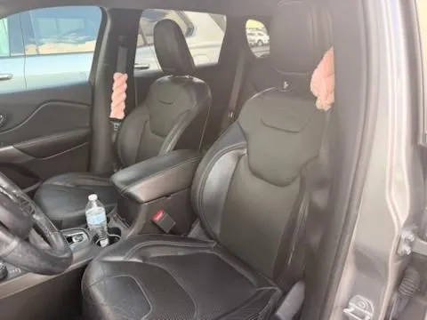 Photos of 2019 Jeep Cherokee Limited for sale in Columbus, OH at Twins Buick GMC