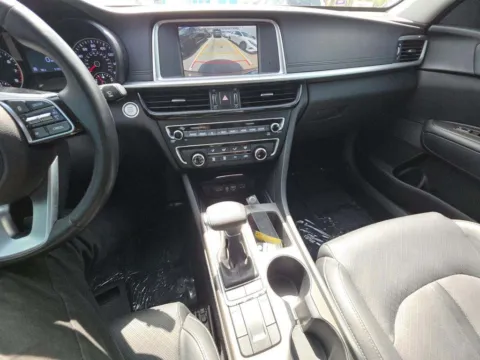 More photos of 2020 Kia Optima SE at Twins Buick GMC, OH