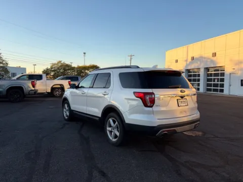 Another view of 2017 Ford Explorer XLT for sale in Columbus, OH at Twins Buick GMC