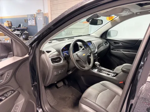 More photos of 2023 Chevrolet Equinox Premier at Twins Buick GMC, OH