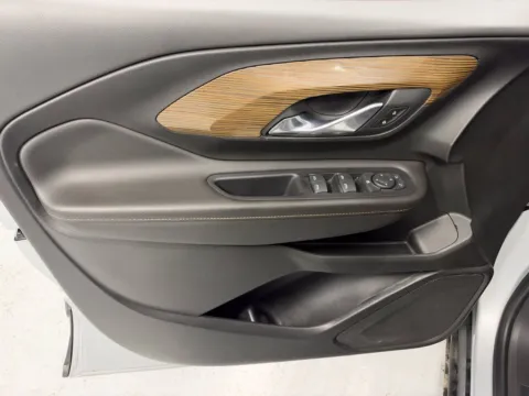 More photos of 2020 GMC Terrain SLE at Twins Buick GMC, OH