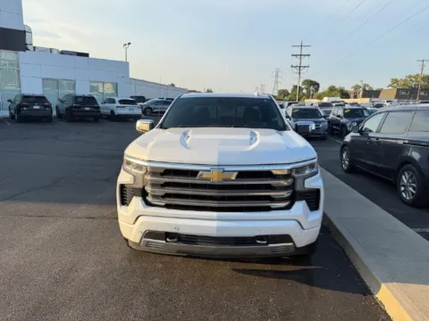 Photos of 2022 Chevrolet Silverado 1500 High Country for sale in Columbus, OH at Twins Buick GMC