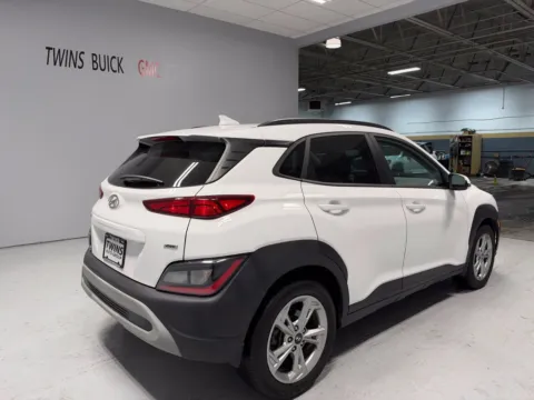 More photos of 2022 Hyundai Kona SEL at Twins Buick GMC, OH