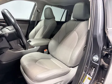 Another view of 2021 Toyota Highlander Limited for sale in Columbus, OH at Twins Buick GMC