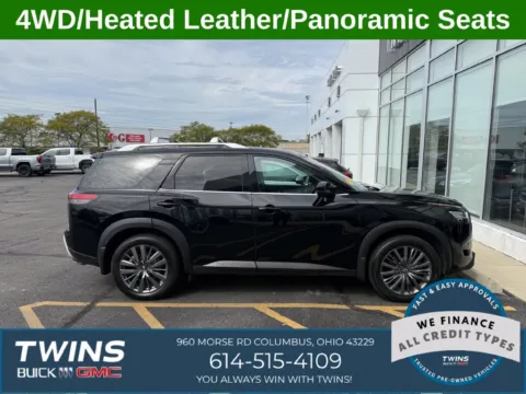 Black 2023 Nissan Pathfinder SL for sale in Columbus, OH
