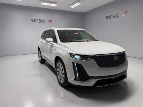 Photos of 2022 Cadillac XT6 Premium Luxury for sale in Columbus, OH at Twins Buick GMC