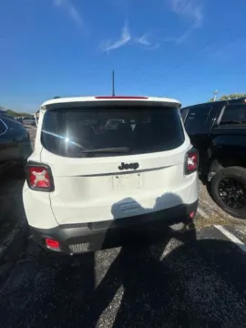 Another view of 2018 Jeep Renegade Latitude for sale in Columbus, OH at Twins Buick GMC