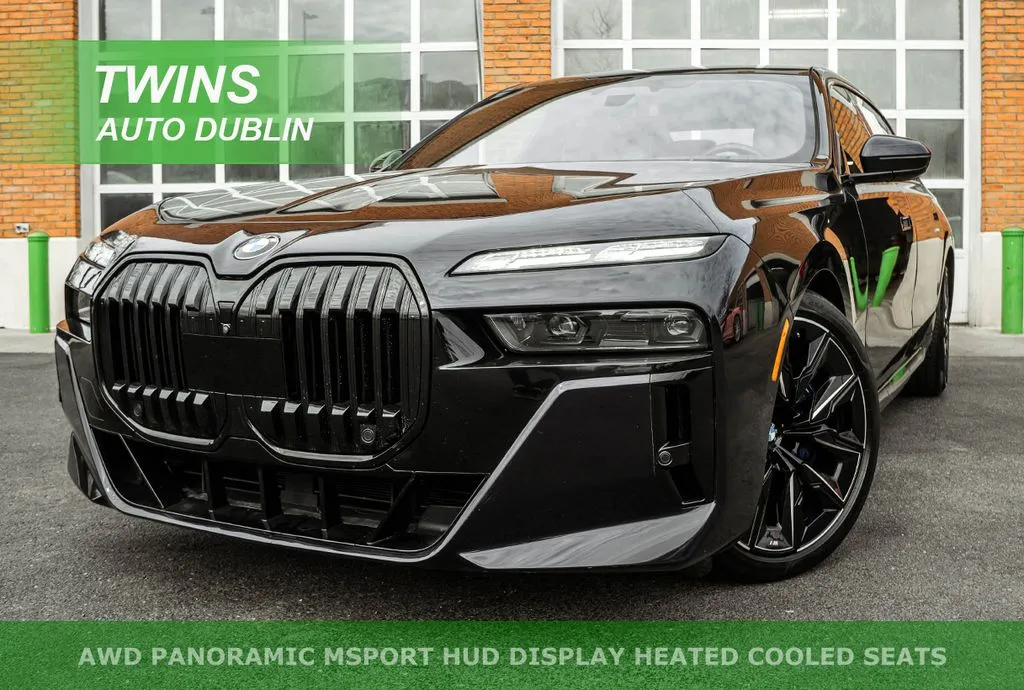 Black 2023 BMW 7 Series 760i xDrive for sale in Dublin, OH