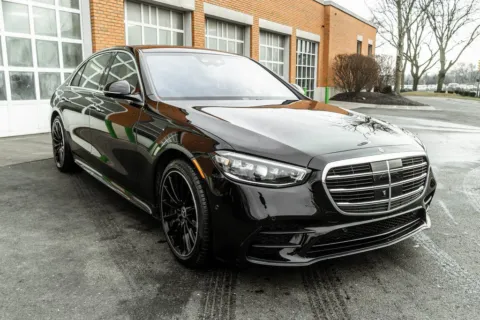 More photos of 2022 Mercedes-Benz S-Class S 500 at Twins Auto of Dublin, OH