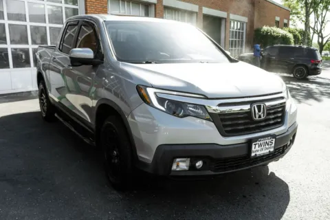 More photos of 2019 Honda Ridgeline RTL-T at Twins Auto of Dublin, OH