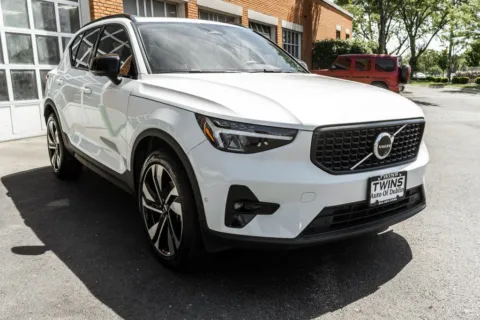 More photos of 2025 Volvo XC40 B5 Plus Dark Theme at Twins Auto of Dublin, OH