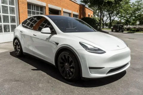 More photos of 2020 Tesla Model Y Performance at Twins Auto of Dublin, OH