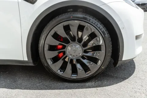 More photos of 2020 Tesla Model Y Performance at Twins Auto of Dublin, OH