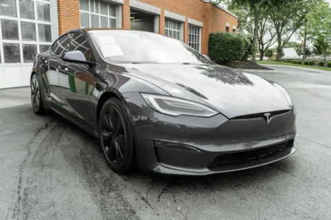 More photos of 2021 Tesla Model S Plaid at Twins Auto of Dublin, OH