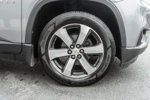 More photos of 2018 Chevrolet Traverse 3LT at Twins Auto of Dublin, OH