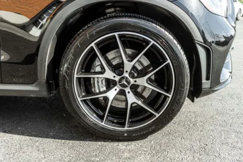 More photos of 2020 Mercedes-Benz GLC 43 AMG at Twins Auto of Dublin, OH