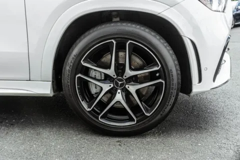 More photos of 2023 Mercedes-Benz GLE 53 AMG at Twins Auto of Dublin, OH