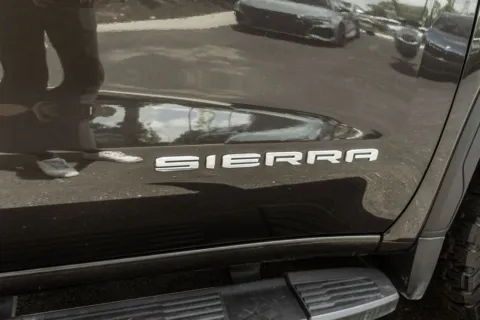 More photos of 2021 GMC Sierra 1500 at Twins Auto of Dublin, OH