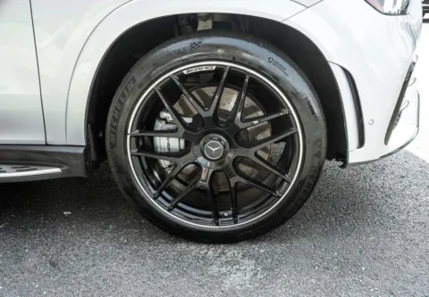 More photos of 2022 Mercedes-Benz GLE 53 AMG at Twins Auto of Dublin, OH