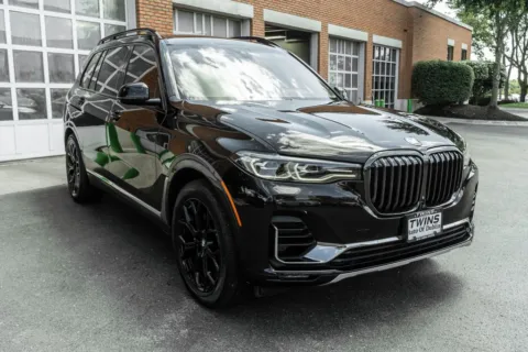 More photos of 2020 BMW X7 xDrive40i at Twins Auto of Dublin, OH