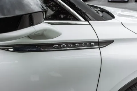 More photos of 2022 Lincoln Corsair Standard at Twins Auto of Dublin, OH