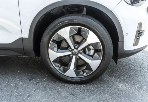 More photos of 2024 Volvo XC40 B5 Plus Dark Theme at Twins Auto of Dublin, OH