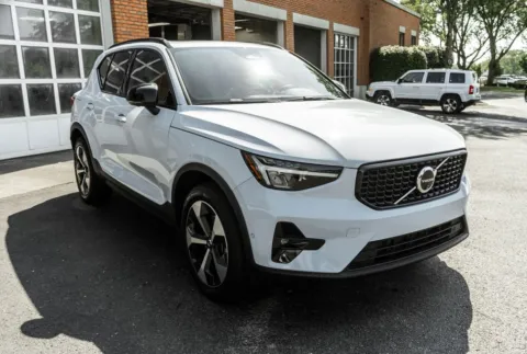 More photos of 2024 Volvo XC40 B5 Plus Dark Theme at Twins Auto of Dublin, OH