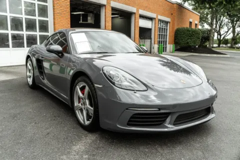 More photos of 2018 Porsche 718 Cayman at Twins Auto of Dublin, OH