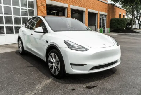 More photos of 2020 Tesla Model Y Long Range at Twins Auto of Dublin, OH