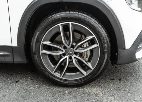 More photos of 2021 Mercedes-Benz GLB 35 AMG at Twins Auto of Dublin, OH