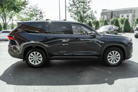 Another view of 2024 Toyota Grand Highlander Limited for sale in Dublin, OH at Twins Auto of Dublin