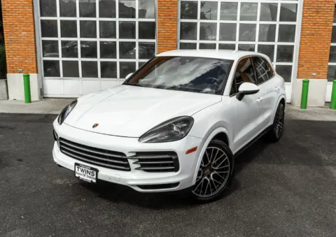 Photos of 2019 Porsche Cayenne for sale in Dublin, OH at Twins Auto of Dublin