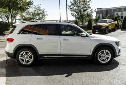 Another view of 2022 Mercedes-Benz GLB 250 for sale in Dublin, OH at Twins Auto of Dublin