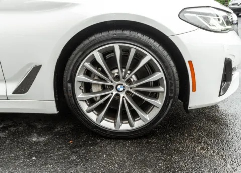More photos of 2021 BMW 5 Series 530i at Twins Auto of Dublin, OH