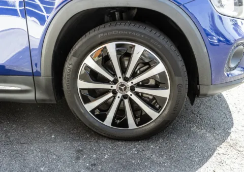 More photos of 2023 Mercedes-Benz GLB 250 at Twins Auto of Dublin, OH