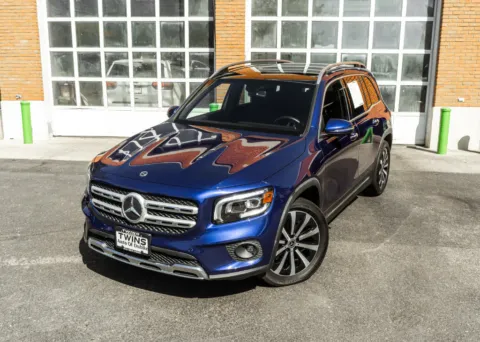 Photos of 2023 Mercedes-Benz GLB 250 for sale in Dublin, OH at Twins Auto of Dublin