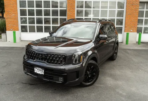 Photos of 2025 Kia Telluride SX-Prestige X-Pro for sale in Dublin, OH at Twins Auto of Dublin