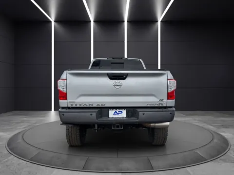 More photos of 2018 NISSAN TITAN XD SL TURBO DIESEL at Auto Palace, OH
