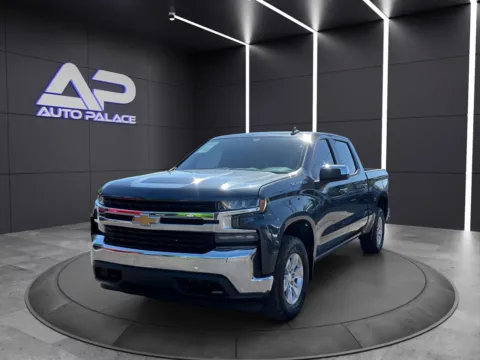 Gray 2019 CHEVROLET SILVERADO 1500 LT KBB 25K WOW for sale in Columbus, OH