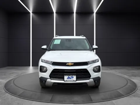 Photos of 2023 CHEVROLET TRAILBLAZER LT KBB VALUE 24K WOW for sale in Columbus, OH at Auto Palace