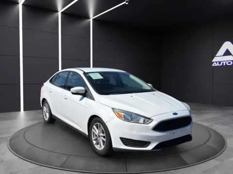Photos of 2017 FORD FOCUS SE for sale in Columbus, OH at Auto Palace